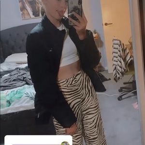 Meet your Posher, Madison